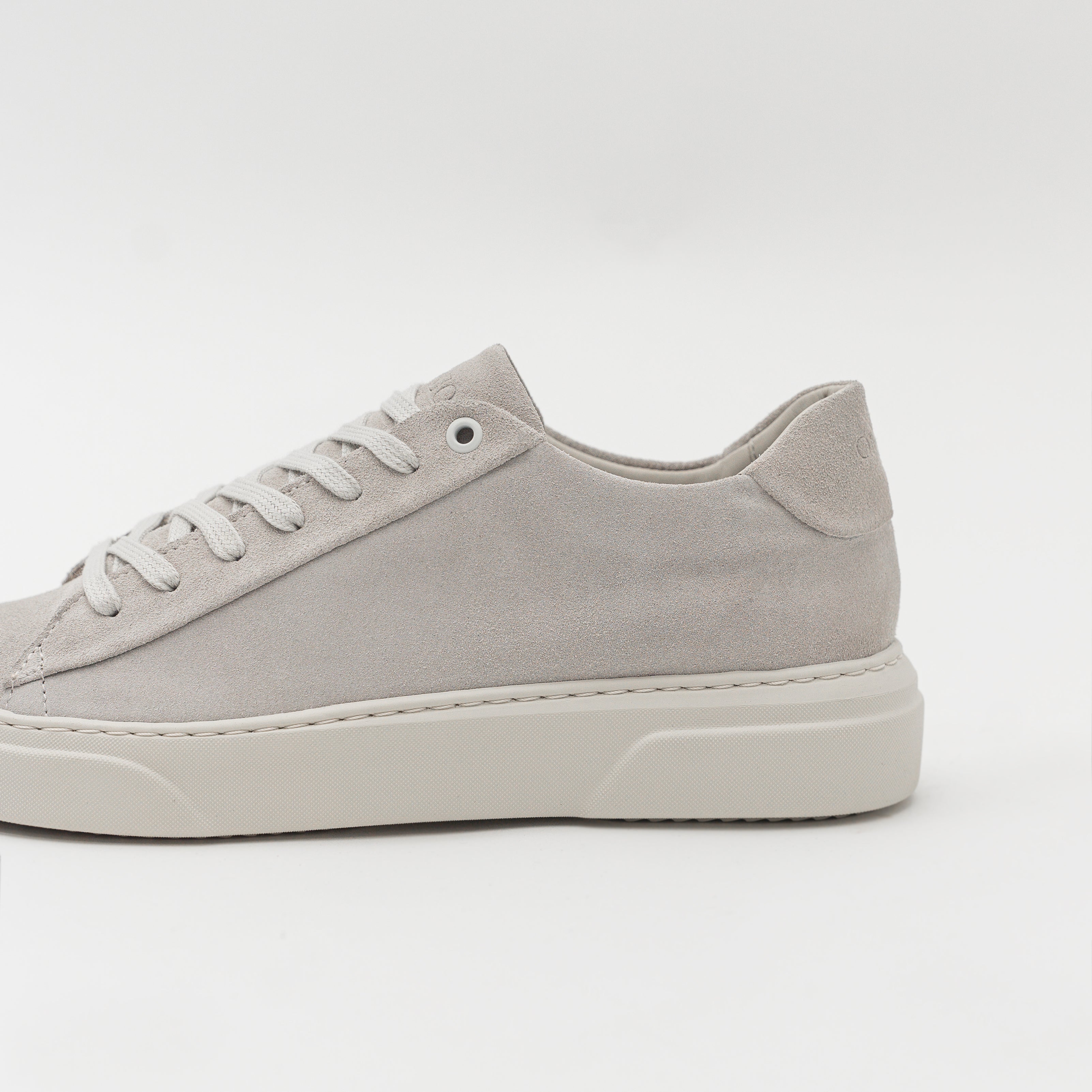 OMNIO KEA BASE Off White Suede